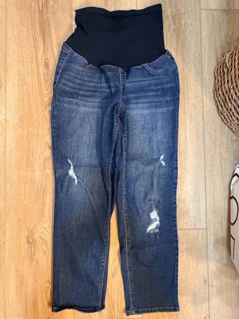 1822 Denim Jenya Maternity Straight Leg Distressed Jeans 16 33